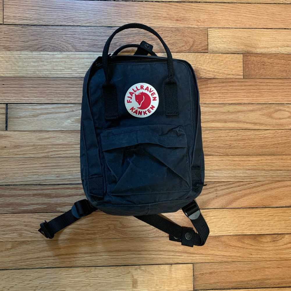 Fjallraven Kanken Mini Backpack